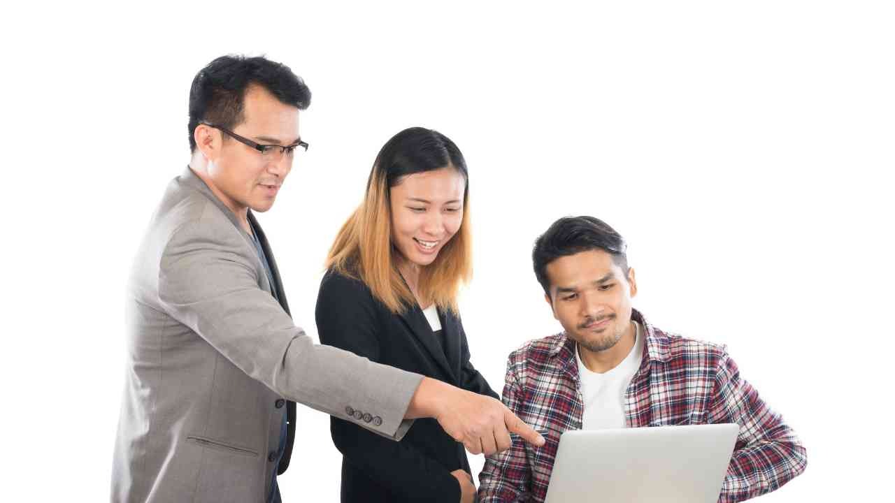 Keuntungan berbisnis di usia muda